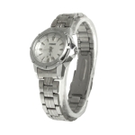 White Dial Women Quartz Watch with Stainless Watchband
