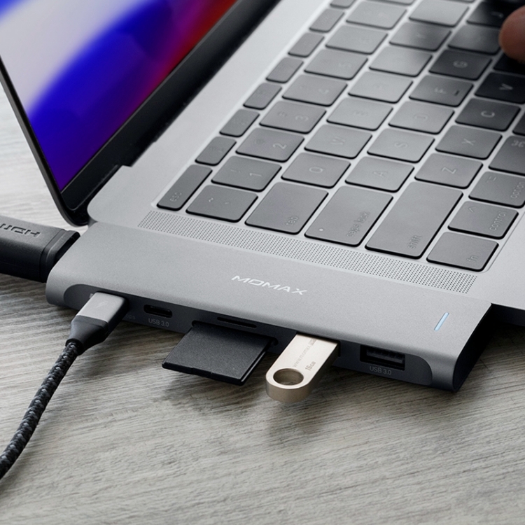 Momax 7 In 1 Type-C / USB-C Multi-port Converter Adapter for MacBook (Dark Gray)
Momax 7 In 1 Type-C / USB-C Multi-port Converter Adapter for MacBook (Dark Gray)