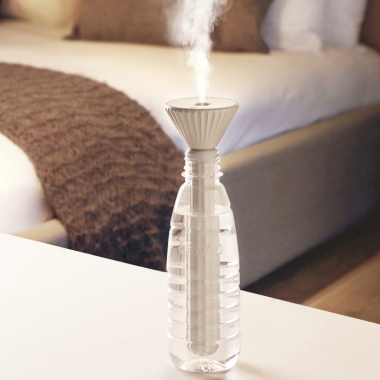 Mini USB Air Humidifier Desktop Mineral Water Bottle Aromatherapy Moisturizing Spray(Light Beige)
Mini USB Air Humidifier Desktop Mineral Water Bottle Aromatherapy Moisturizing Spray(Light Beige)