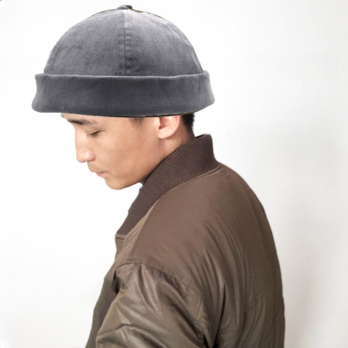 A16 Fall and Winter Corduroy Short Retro Beanie for Men and Women, Size:One Size(Gray)
A16 Fall and Winter Corduroy Short Retro Beanie for Men and Women, Size:One Size(Gray)