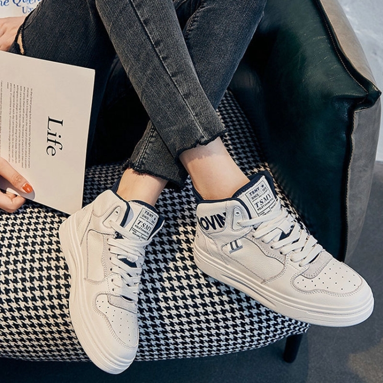 Little White Shoes Female Spring And Autumn Breathable Flat Sports Casual High-Top Shoes, Size: 40(Blue)
Little White Shoes Female Spring And Autumn Breathable Flat Sports Casual High-Top Shoes, Size: 40(Blue)