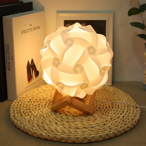 Creative Bedroom Bedside Night Light USB Round Romantic Room Decoration Lamp with Wood Base, Style: DIY Material Kit(White)
Creative Bedroom Bedside Night Light USB Round Romantic Room Decoration Lamp with Wood Base, Style: DIY Material Kit(White)