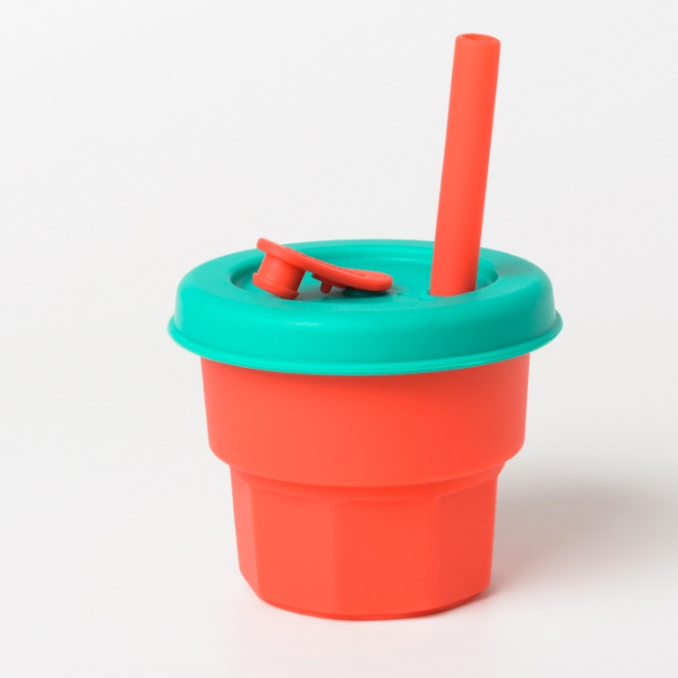 Children Silicone Straw Cups Drop And High Temperature Resistant Water Cups Red Cup + Green Cover(300ml)
Children Silicone Straw Cups Drop And High Temperature Resistant Water Cups Red Cup + Green Cover(300ml)