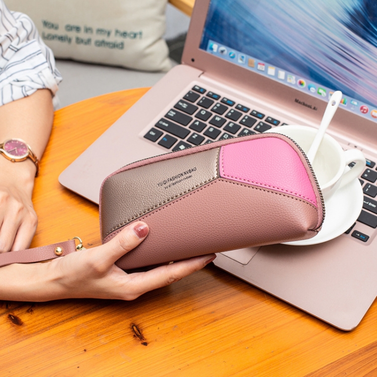 Ladies Fashion Splicing Long Clutch Large Capacity Mobile Phone Coin Purse(Pink)
Ladies Fashion Splicing Long Clutch Large Capacity Mobile Phone Coin Purse(Pink)