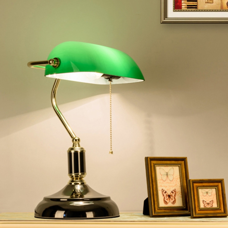 Creative Retro Nostalgic Office Study Bedside LED Table Lamp without Bulb(Black)
Creative Retro Nostalgic Office Study Bedside LED Table Lamp without Bulb(Black)