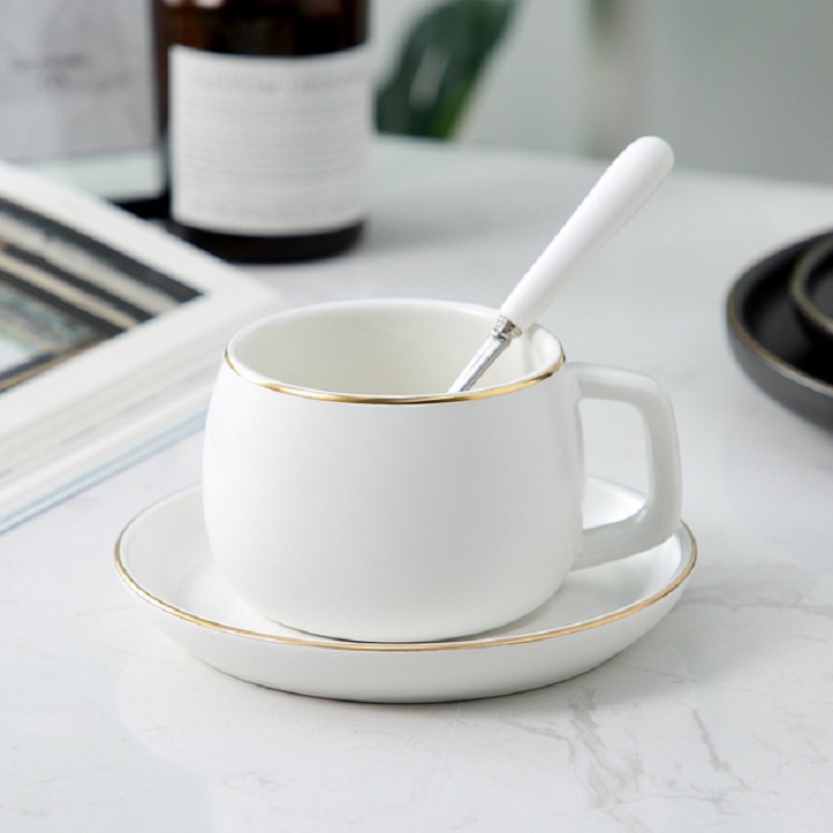 3 in 1 Simple Matte Phnom Penh Water Cup Ceramic Coffee Cup Saucer Spoon Set(White)
3 in 1 Simple Matte Phnom Penh Water Cup Ceramic Coffee Cup Saucer Spoon Set(White)