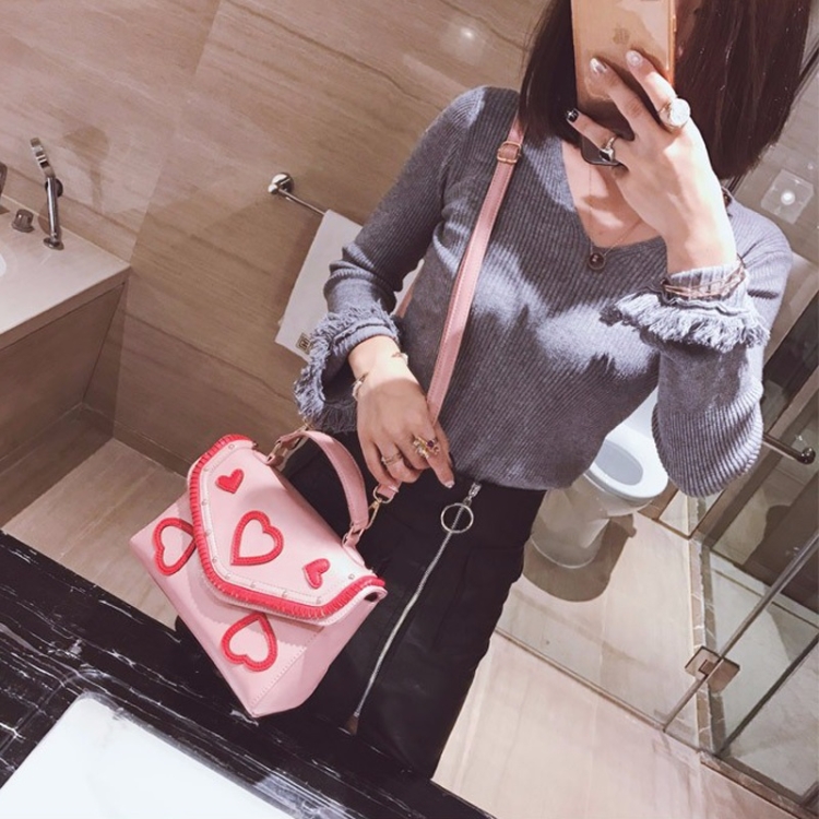 Fashion Heart PU Single Shoulder Bag Ladies Handbag Messenger Bag (Pink)
Fashion Heart PU Single Shoulder Bag Ladies Handbag Messenger Bag (Pink)