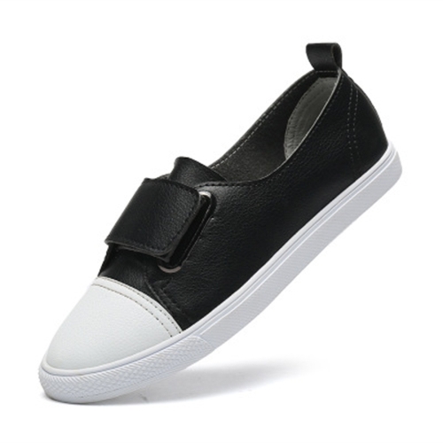 Simple and Comfortable Solid Color Flat Bottom Casual Shoes for Women (Color:Black Size:35)
Simple and Comfortable Solid Color Flat Bottom Casual Shoes for Women (Color:Black Size:35)