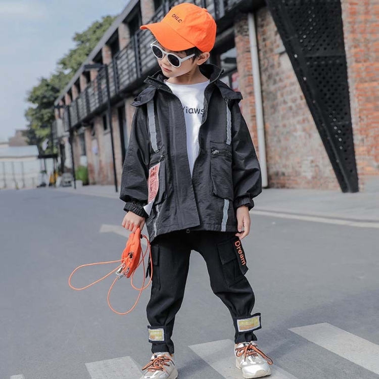 Autumn And Winter Styles To Overcome Children's Thick Padded Clothes (Color:Black Size:110)
Autumn And Winter Styles To Overcome Children's Thick Padded Clothes (Color:Black Size:110)