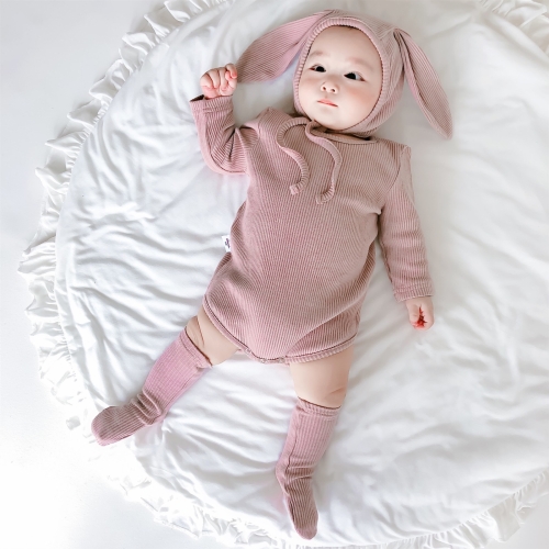 3 in 1 Autumn Baby Rabbit Shaped Cotton Pit Strip Lycra Romper with Hat & Socks Set (Color:Purple Size:73cm)
3 in 1 Autumn Baby Rabbit Shaped Cotton Pit Strip Lycra Romper with Hat & Socks Set (Color:Purple Size:73cm)