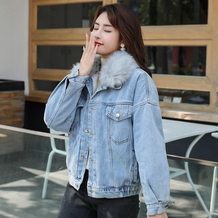 Plus Velvet Thickened Detachable Fur Collar Hat Denim Cotton Jacket (Color:As Show Size:S)
Plus Velvet Thickened Detachable Fur Collar Hat Denim Cotton Jacket (Color:As Show Size:S)