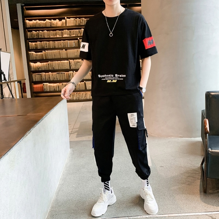 2 in 1 Summer Cotton Letter Pattern Short Sleeve T-shirt + Drawstring Ankle-length Pants Suit for Men (Color:Black Size:M)
2 in 1 Summer Cotton Letter Pattern Short Sleeve T-shirt + Drawstring Ankle-length Pants Suit for Men (Color:Black Size:M)