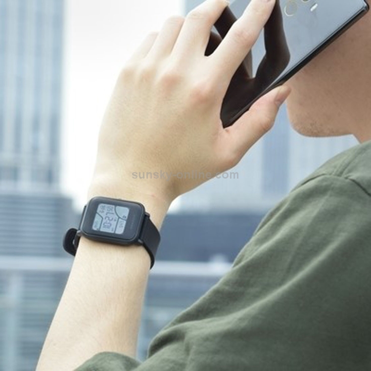 amazfit bip on hand
