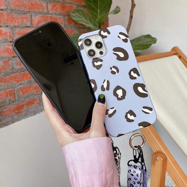 Leopard Print TPU Straight Edge Phone Case with Lanyard For iPhone 11(White)