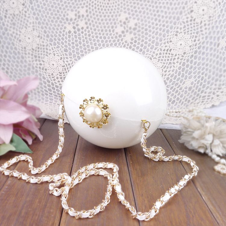 

Mini Shoulder Diagonal Dinner Acrylic Pearl Chain Bag, Diameter: 12cm