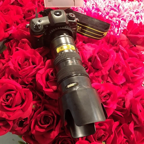 

Non-Working Fake Dummy 70-200 Lens DSLR Camera Model Photo Studio Props with Strap for Nikon(Black)