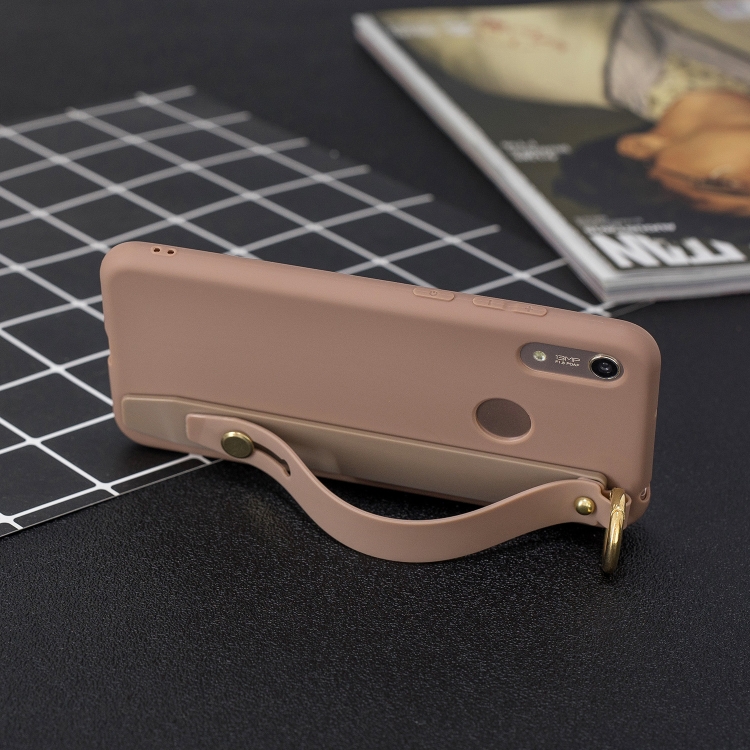 

Shockproof Solid Color TPU Case with Wristband For Huawei Y6 (2019)(Coffee)