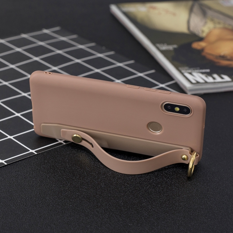 

Shockproof Solid Color TPU Case with Wristband For Xiaomi Redmi Note 6 Pro(Coffee)
