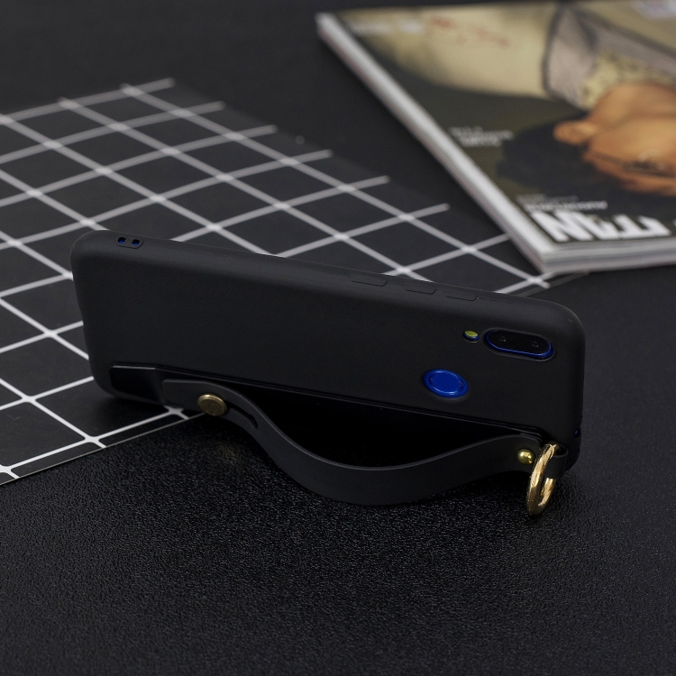

Shockproof Solid Color TPU Case with Wristband For Huawei P Smart (2019)(Black)