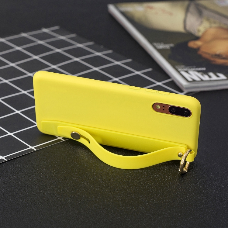 

Shockproof Solid Color TPU Case with Wristband For Huawei P20(Yellow)