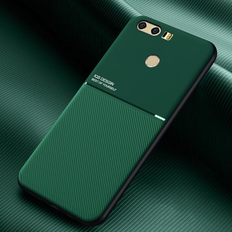 

For Huawei Honor 8 Classic Tilt Strip Grain Magnetic Shockproof PC + TPU Case(Green)