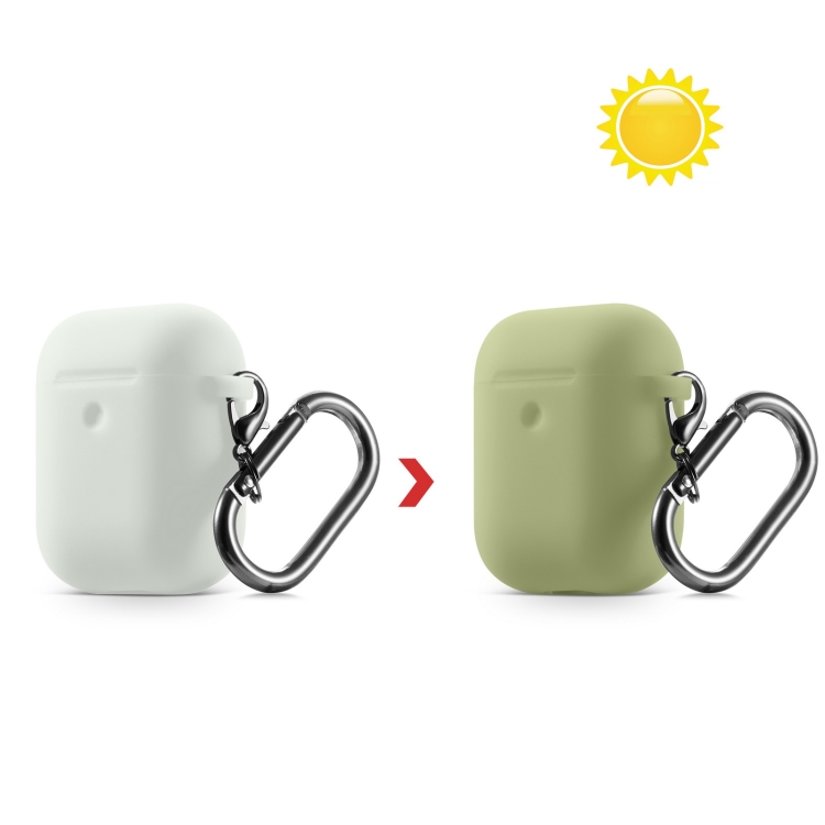 

Discoloration in Sun Silicone Protective Case Cover for AirPods 1/2(Transparent to Army Green)