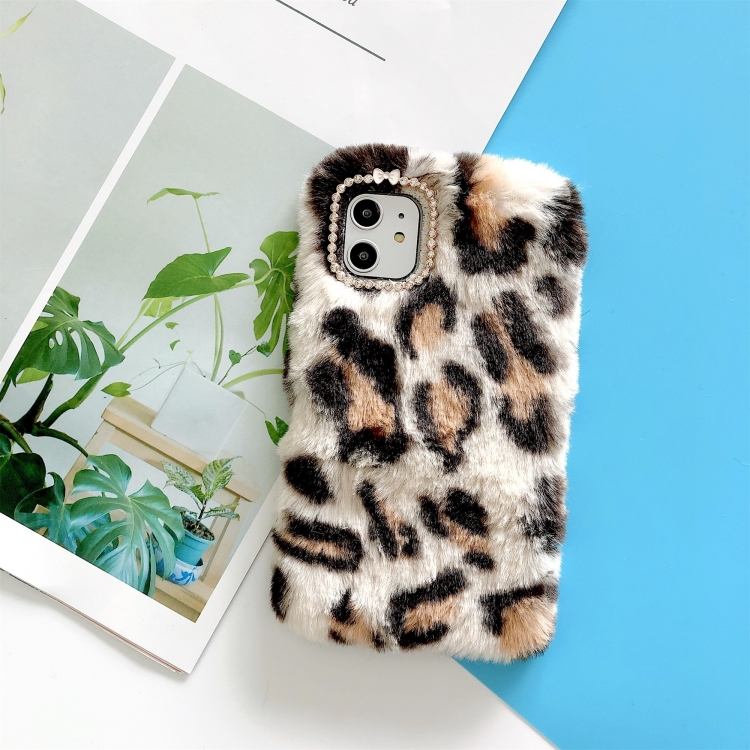 

For iPhone 11 Pro Max Plush Leopard Print Phone Protect Case(White)