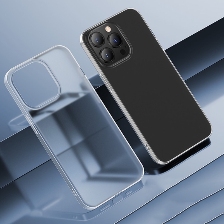 

Benks Ultra-thin Electroplating Froested Protective Case For iPhone 13 Pro(Transparent)