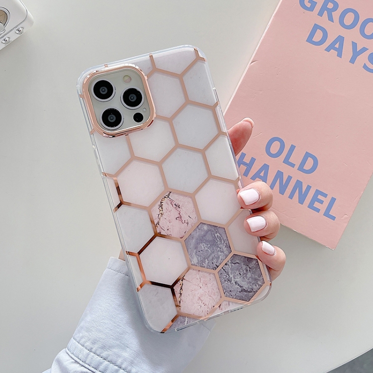 

Dual-side Laminating Electroplating Honeycomb TPU Protective Case For iPhone 13(Grey Pink)