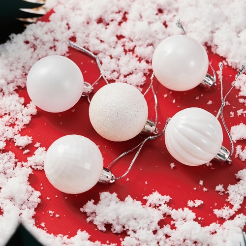 

5 PCS Christmas Theme Shooting Props Christmas Balls Ornaments Jewelry Background Photography Photo Props(White)