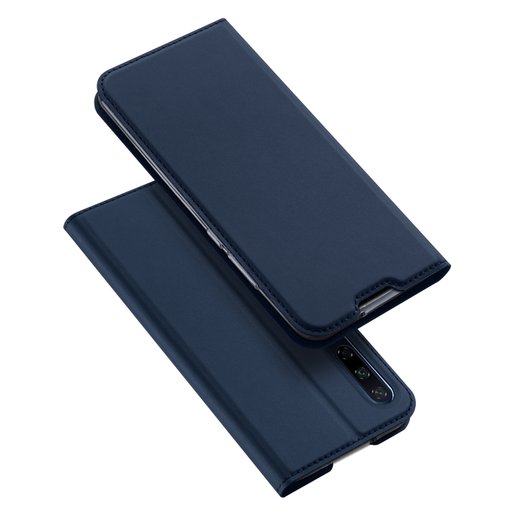 

For Huawei Honor Play 3 DUX DUCIS Skin Pro Series Horizontal Flip PU + TPU Leather Case, with Holder & Card Slots(Blue)