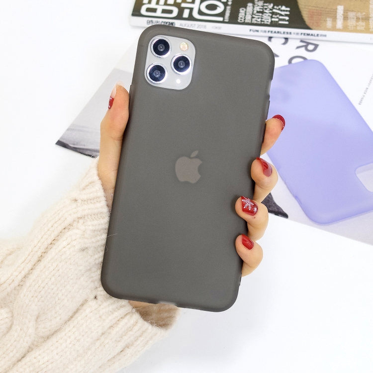 

For iPhone 11 Pro 1.5mm Liquid Emulsion Translucent TPU Case(Black)