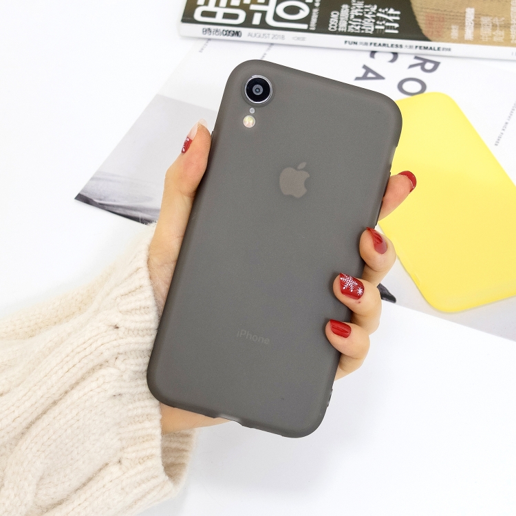 

For iPhone XR 1.5mm Liquid Emulsion Translucent TPU case(Black)