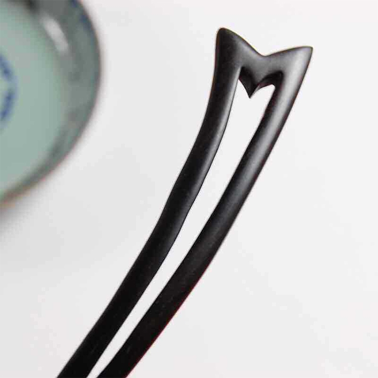 

Classical Sandalwood Hairpin Hair Ornaments with Gift Box, Gift Box Random Color Delivery(Unicorn Horns Ebony)