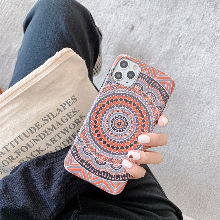 

For iPhone 11 Ethnic Style Pattern Protective Case(D Style)