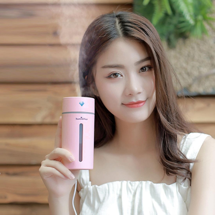 

Creative Mini Diamond Portable Mute Desktop Air Humidifier with Color Night Light , Capacity: 250ml, DC 5V(Pink)