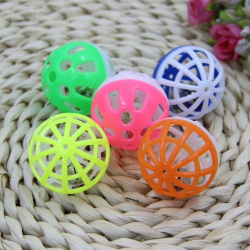 

10 PCS Pet Plastic Hollow Out Round Cat Hamster Play Balls Colorful Ball Chase Rattle Toys With Small Bell