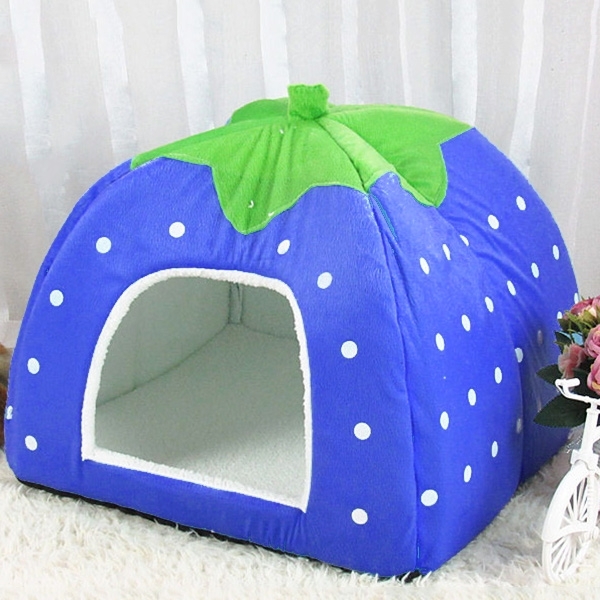 

Strawberry Shaped Foldable Short Plush Pet House Nest, Size: S(Dark Blue)