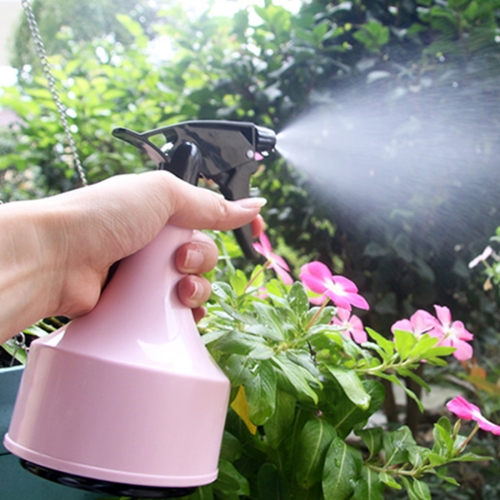 

Gardening Small Watering Can Hand Pressure Sprinkler Watering Pot Spray Bottle,Capacity: 0.6L(Pink)