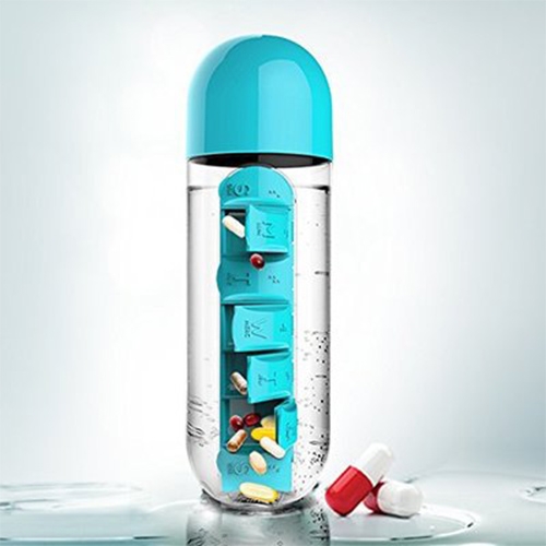 

600ml Creative Outdoor Portable Water Bottle With 7 Day Pill Box(Blue)