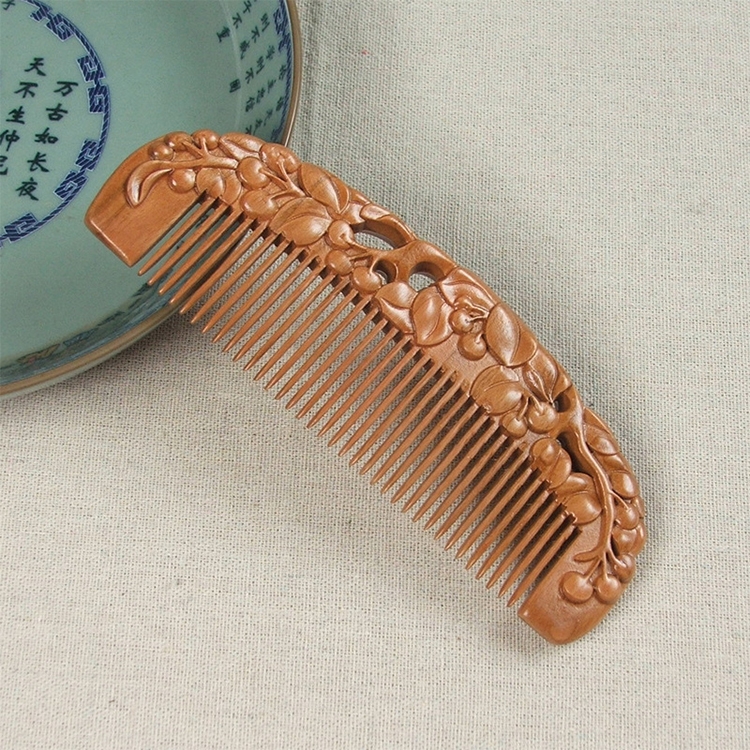 

Ingenious Carved Anti-static Massage Mahogany Comb + Gift Box, Gift Box Colors Are Random