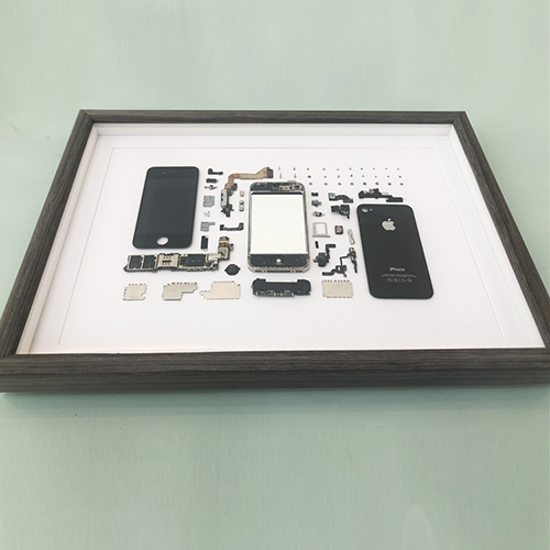 

Non-Working Fake Dummy 3D Mobile Phone Photo Frame Mounting Disassemble Specimen Frame for iPhone 4 (Black)