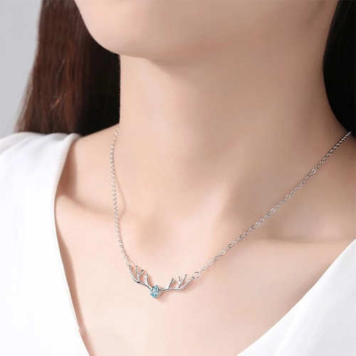 

Women Fashion S925 Sterling Silver Elk Shape Necklace (Blue)
