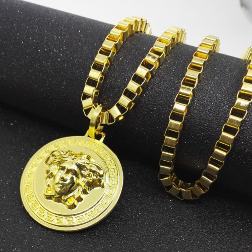 

Hip Hop Gold Round Medusa Head Pendant Necklace fon Men, Chain Length: 80cm(Gold)