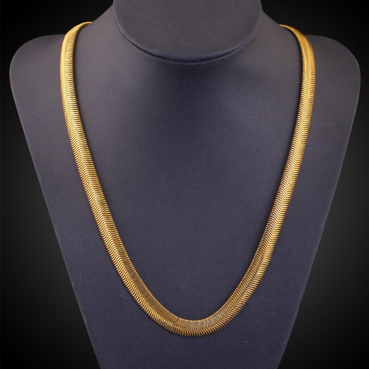 

Minimalist Fashion Neutral Flat Snake Personality Necklace(Gold)