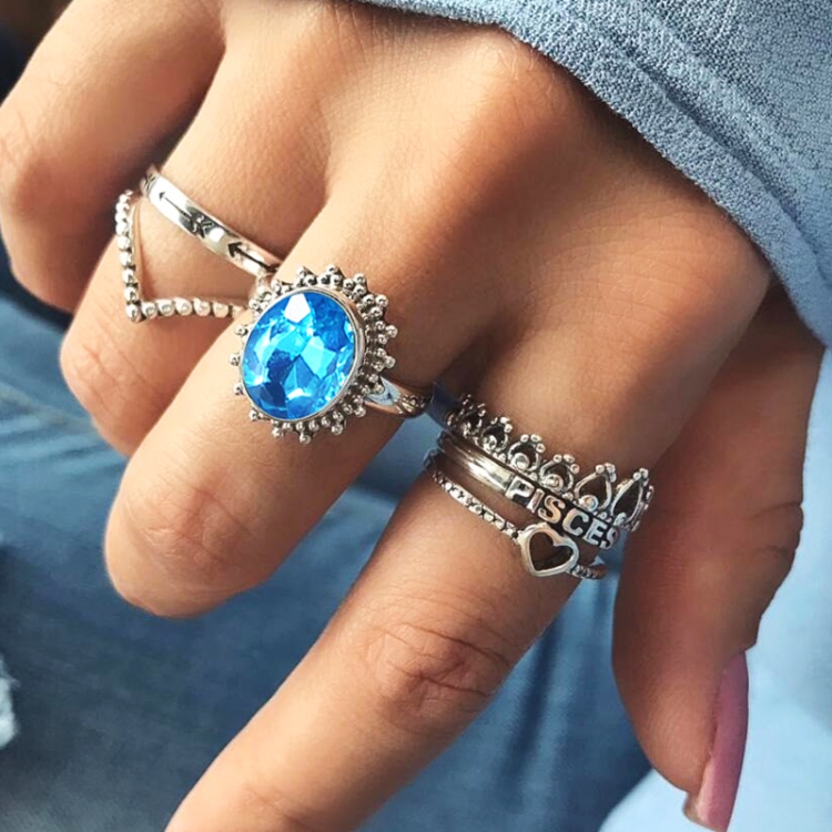 

6 PCS Women Simple Fashion Sapphire Letter Crown Heart-shaped Ring Set