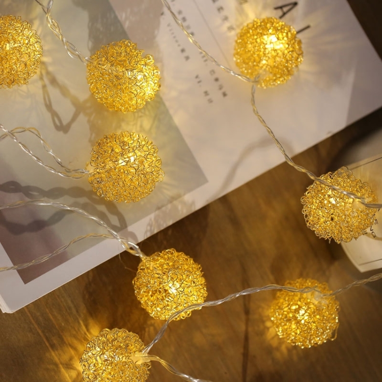 

3m Iron Gold Wire Ball USB Plug Romantic LED String Holiday Light, 20 LEDs Teenage Style Warm Fairy Decorative Lamp for Christmas, Wedding, Bedroom(Warm White)
