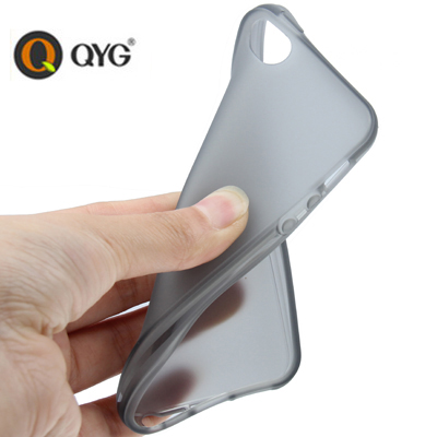 

QYG Q-case High Quality Translucent Frosted TPU Protection Case with Keys for iPhone 5 & 5s & SE(Grey)