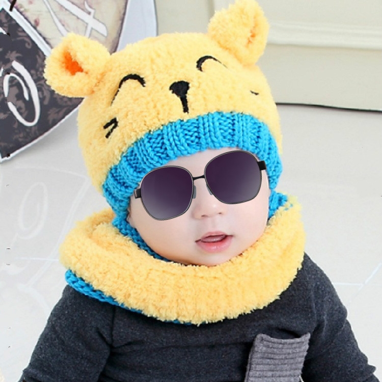 

Yellow Hat + Scarf Autumn and Winter Baby Cat Embroidered Pattern Warm Knitted Hat, Size:44cm