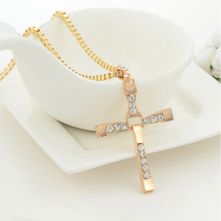 

Crystal Jesus Cross Pendant Necklace for Men Gift Jewelry(Gold)